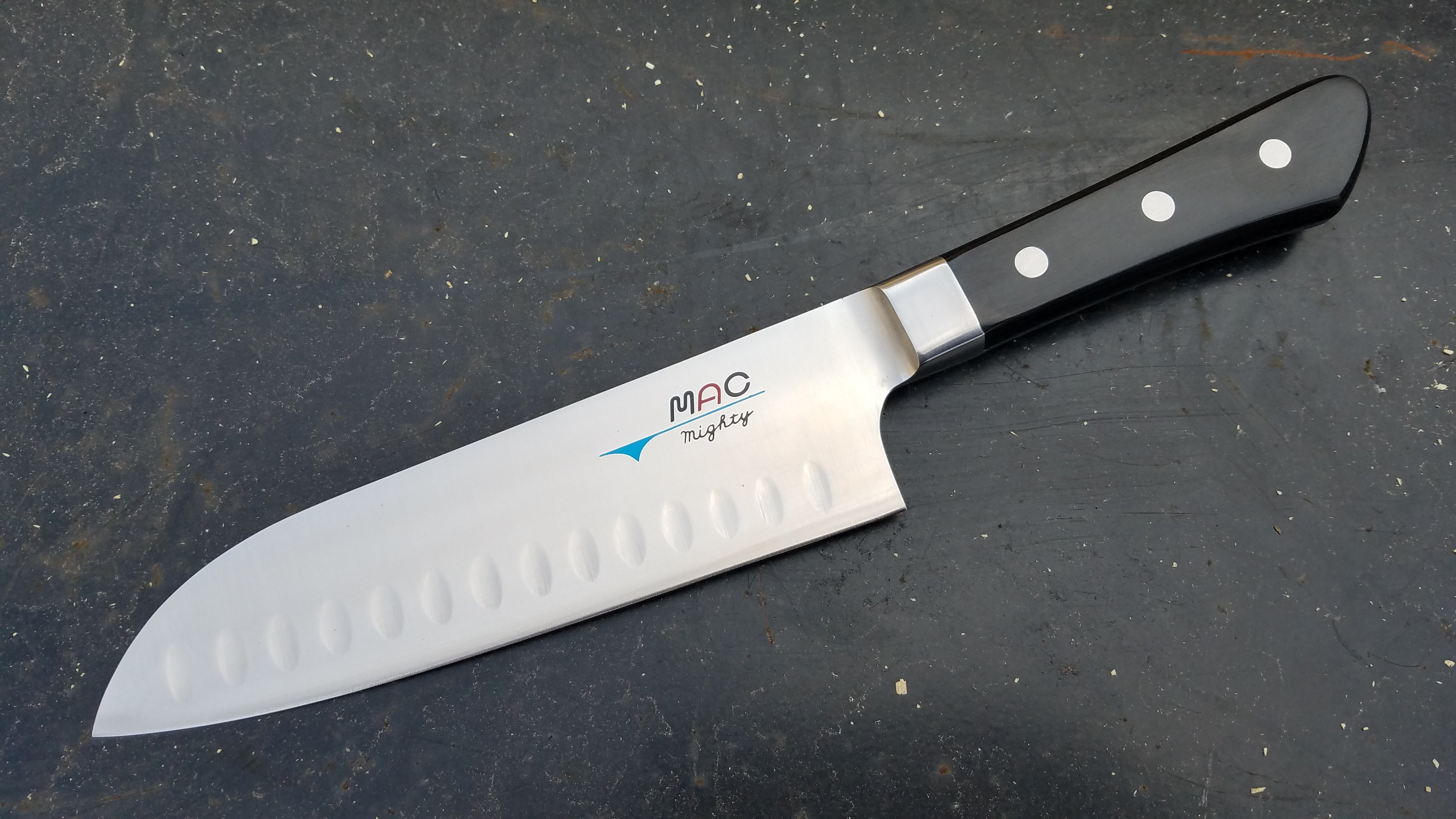 Mac Knife SK 65 Superior Santoku